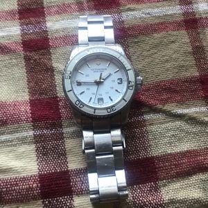 VICTORINOX SWISS ARMY WATCH
